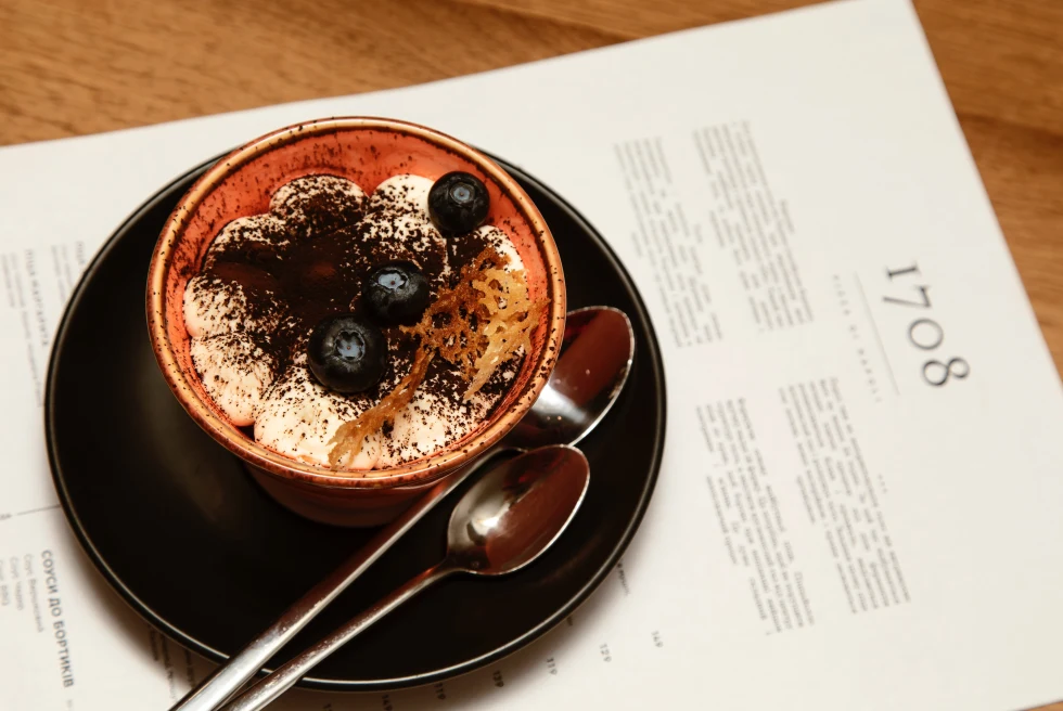 Italy travel guide. Tiramisu.