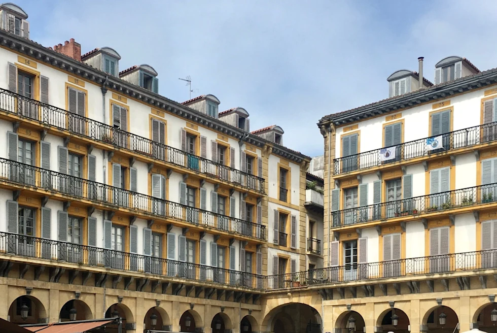 Old Spanish buildings in Parte Vieja neighborhood in San Sebastian. 