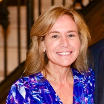 Donna Kelly | Fora Travel