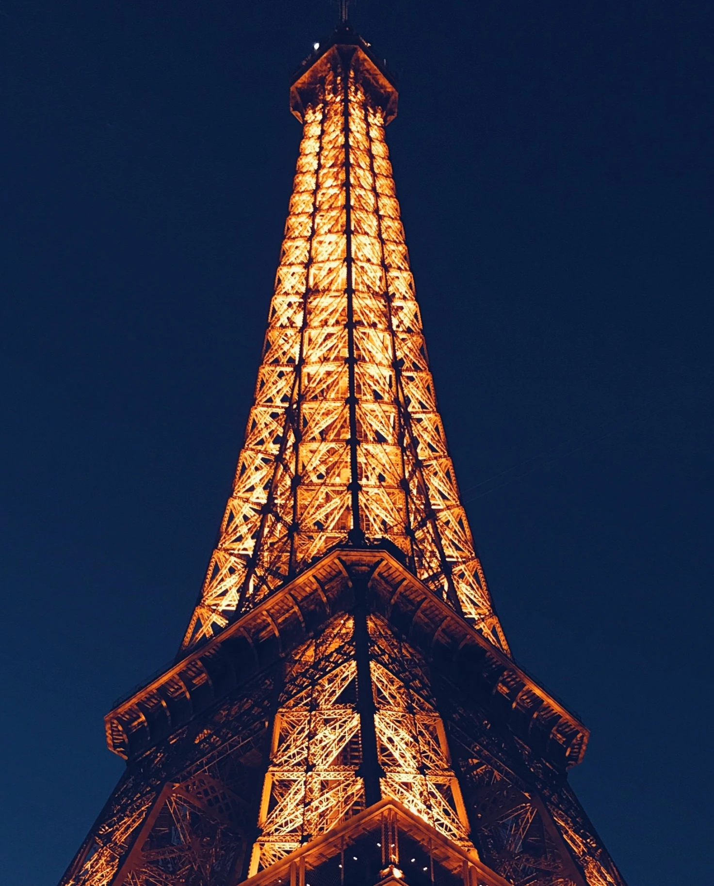 Night view of Eiffel Tower. 