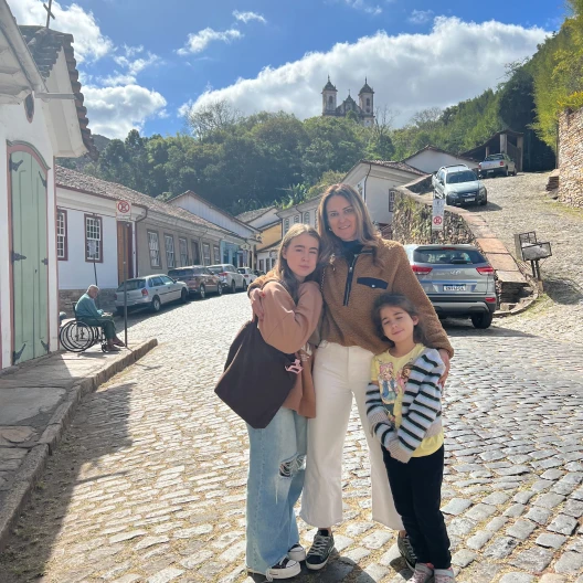 Picture of the travel advisor with her family at a scenic place