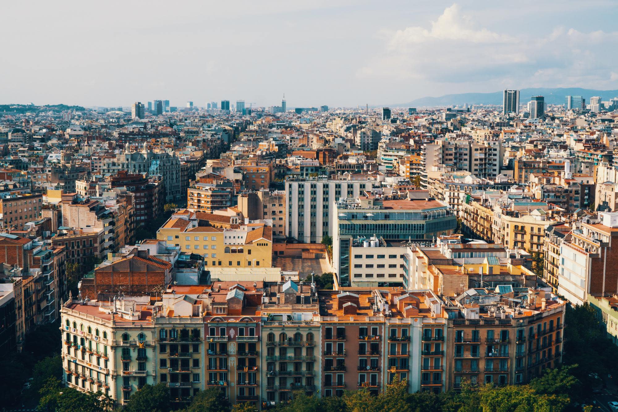 where-to-stay-in-barcelona-first-time-barcelona