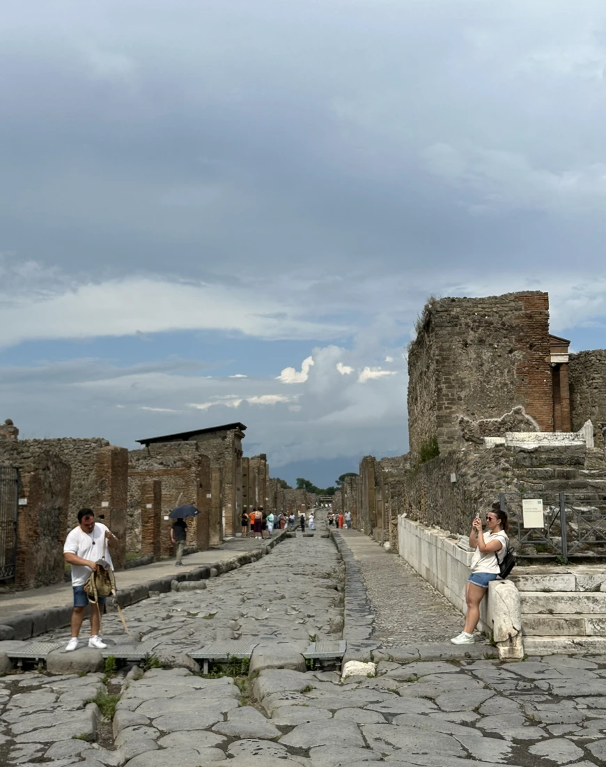 Pompeii beach view