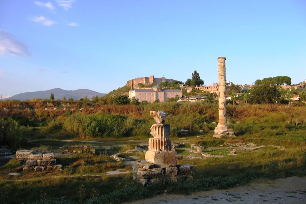 monuments in gardens