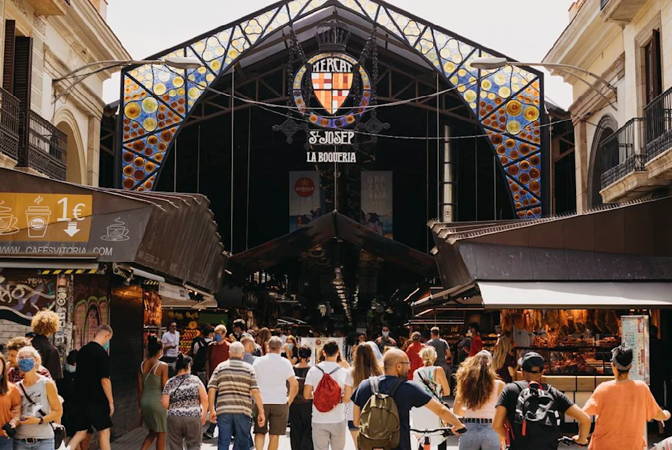  La Boqueria market of Spain. 