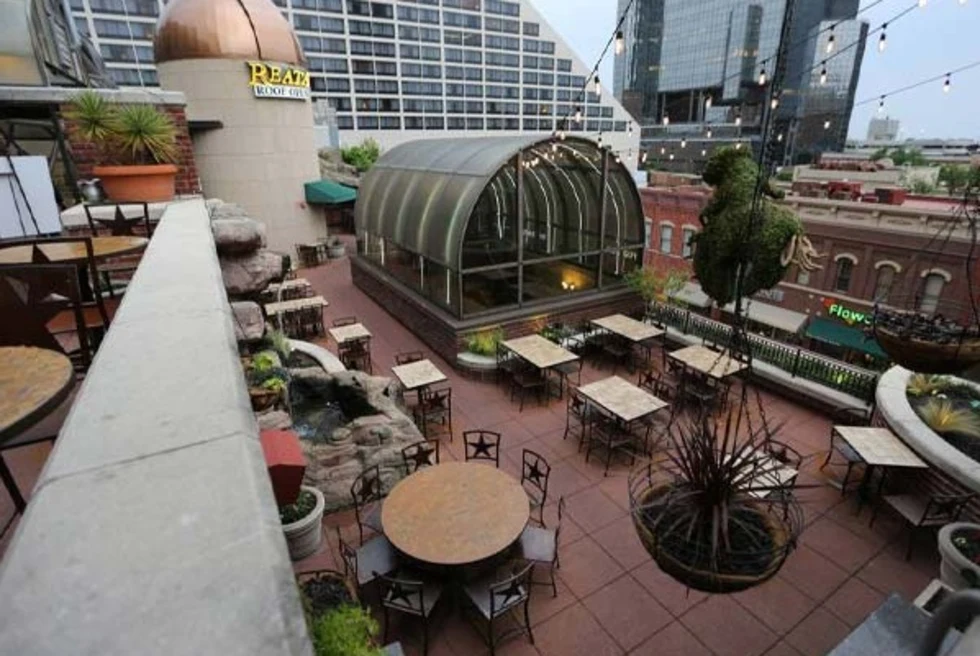 Hip Forth Worth rooftop restaurant in Texas.