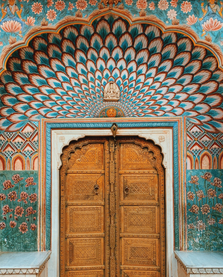 Jaipur travel guide. 