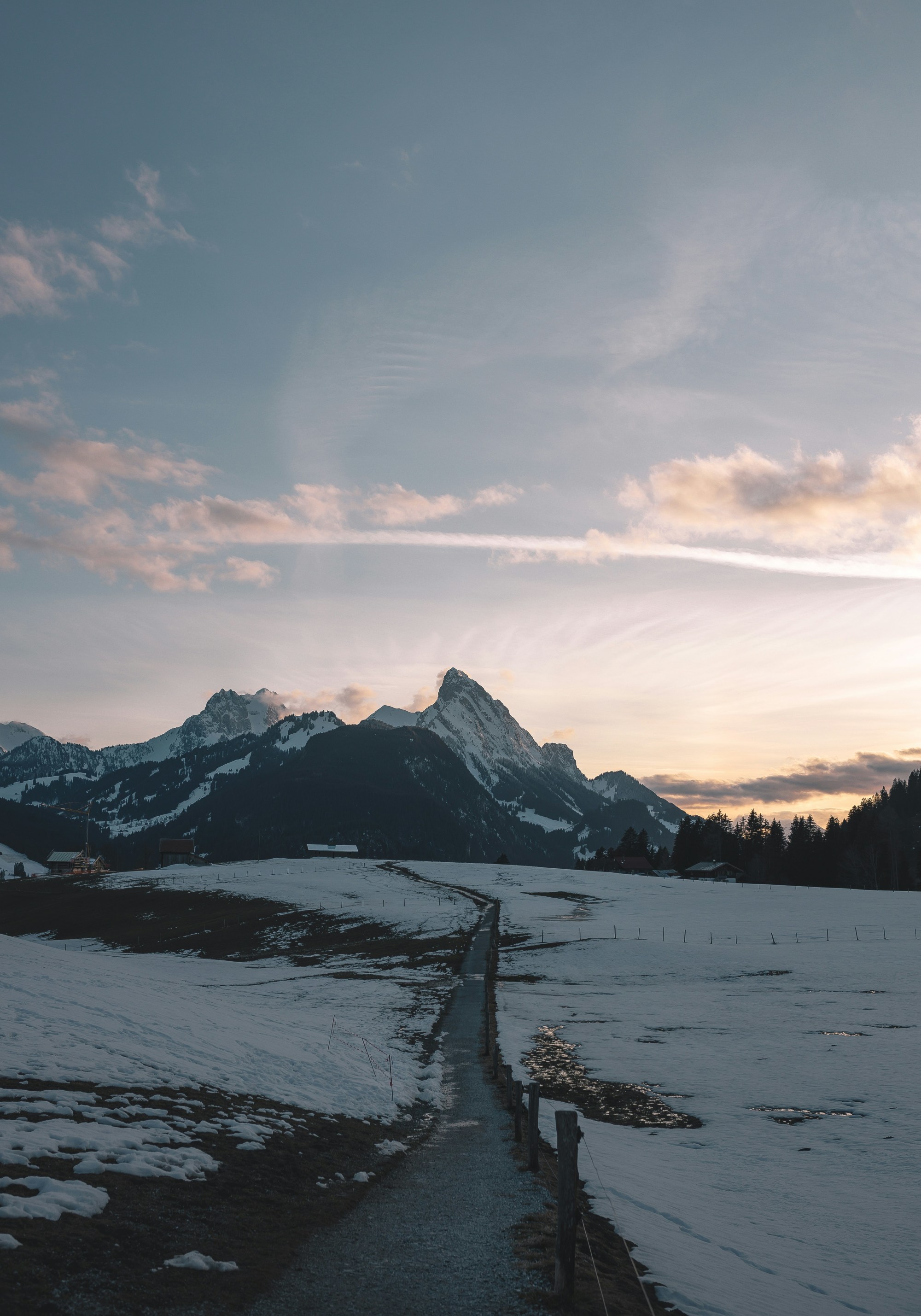 Discover Gstaad: Alpine Luxury, Adventure and Culinary Delights 