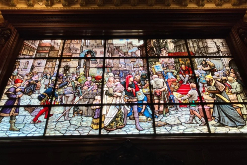 A picture of an artwork, painted on the glass.