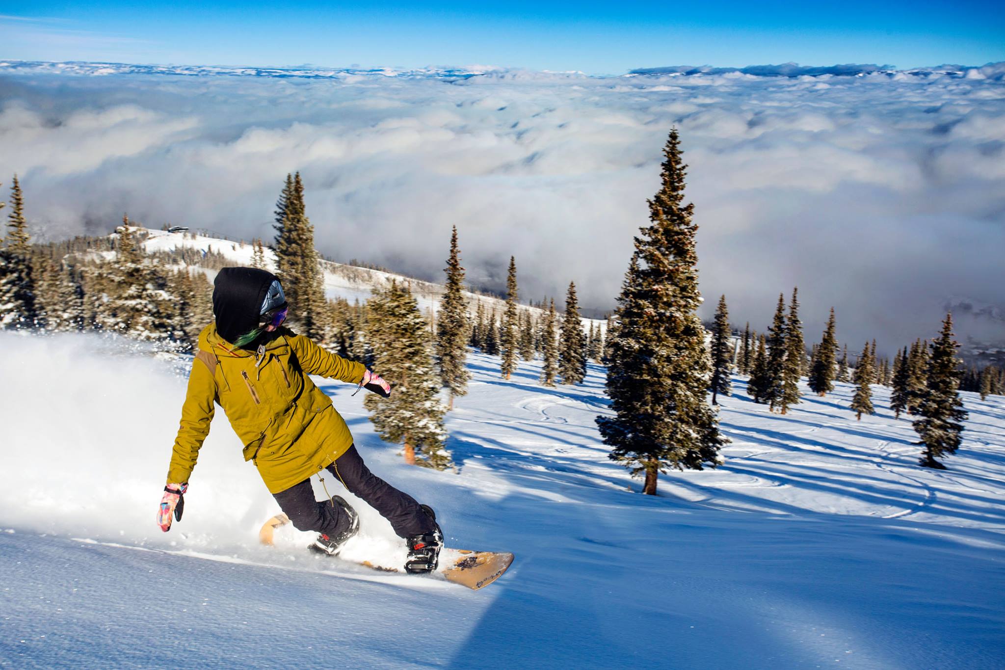 Colorado Ski Resorts: Quintessential Snowy Oasis