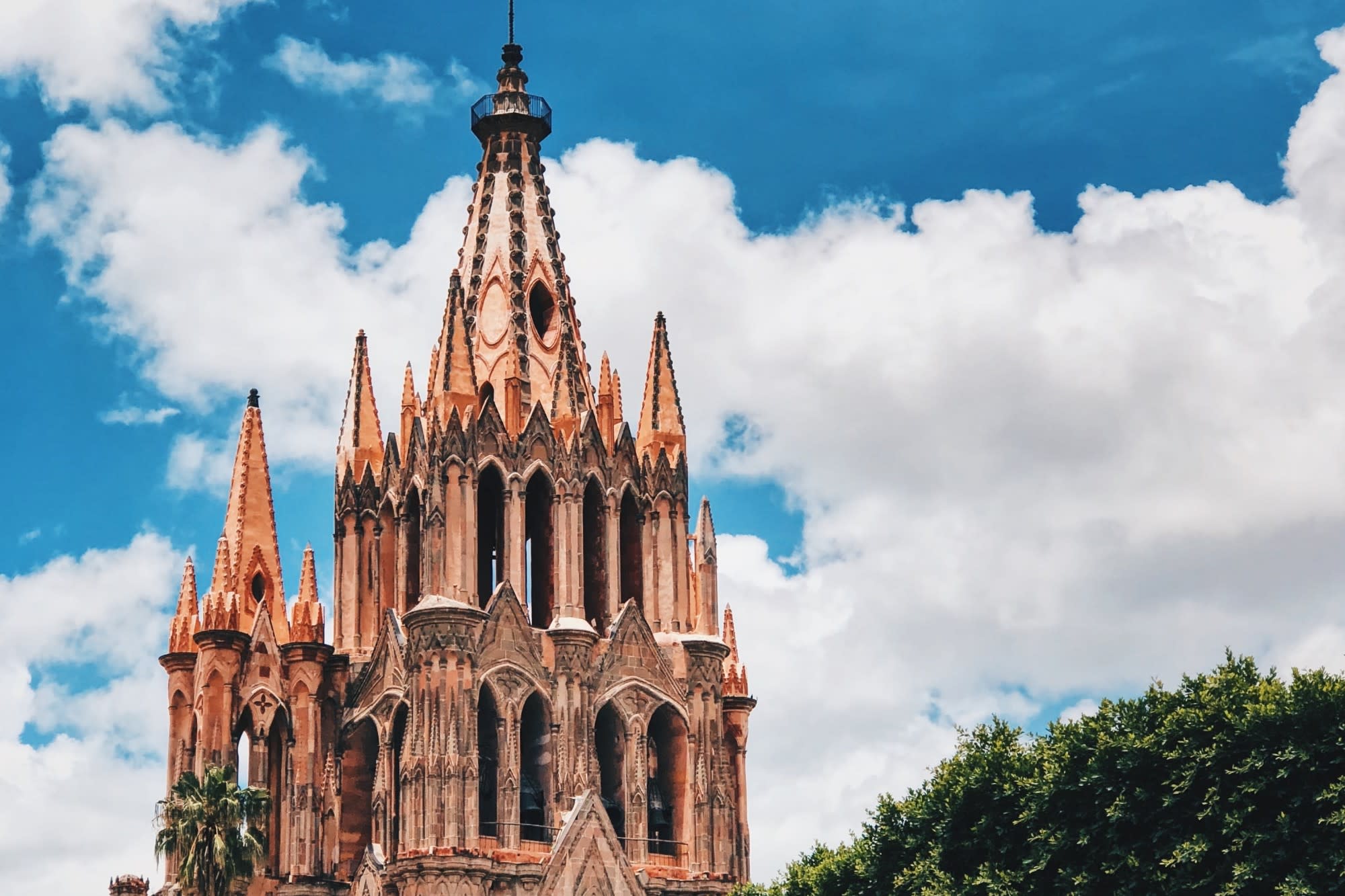 the-10-most-exciting-day-trips-from-mexico-city-san-miguel-de-allende