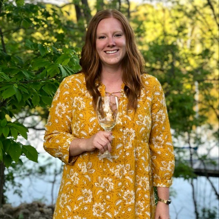 Emma McKeen Fora Travel