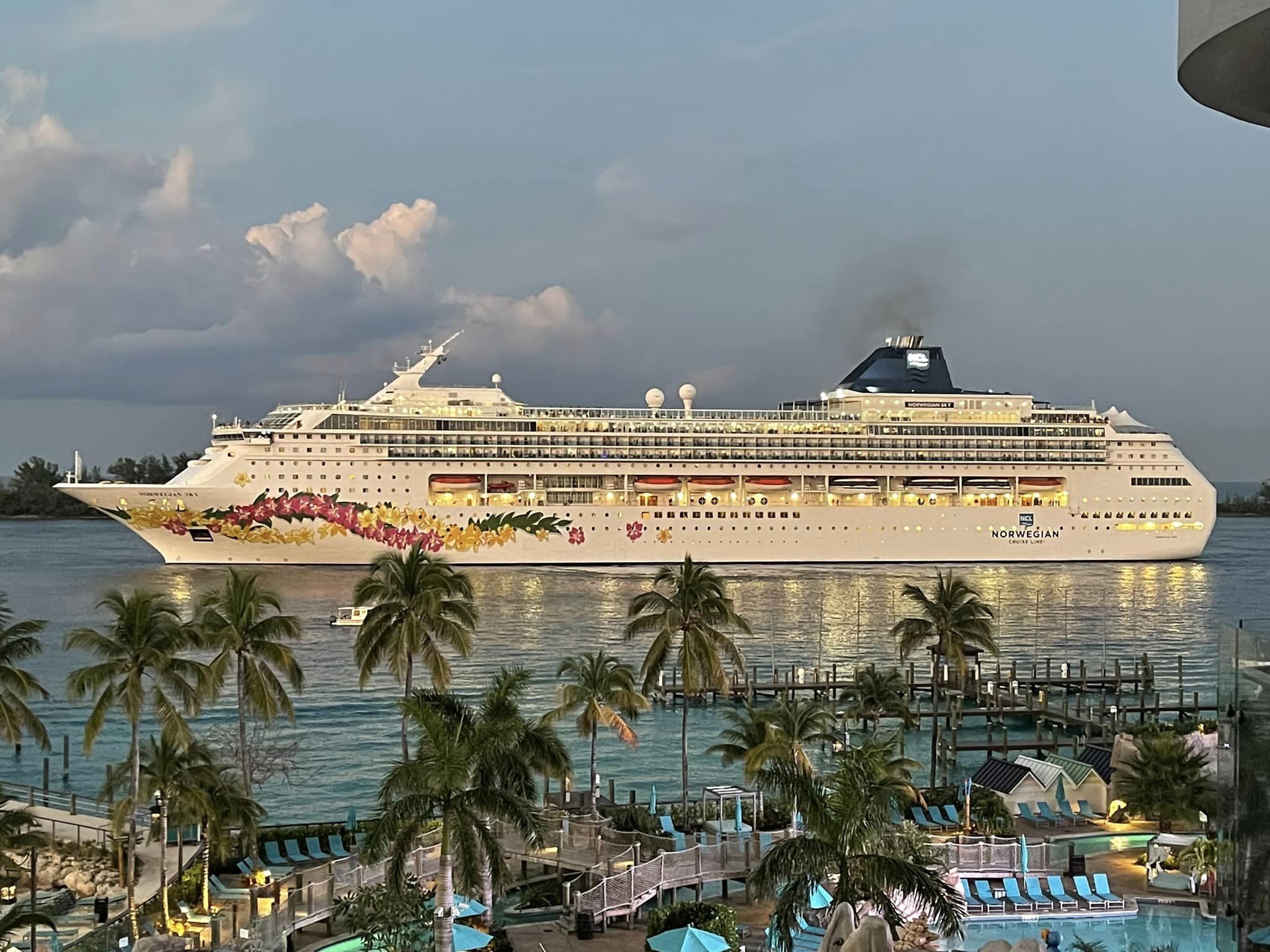 cruise photo
