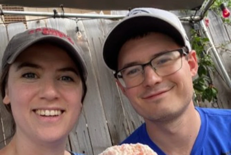 People with shave ice cream