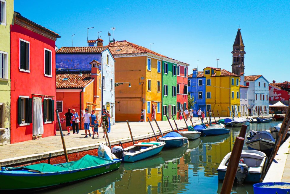 Burano, Venice; Italy travel guide.