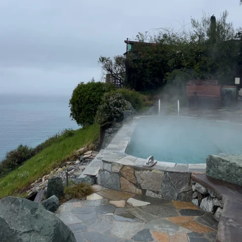 A lovely hot tub overlooking the ocean