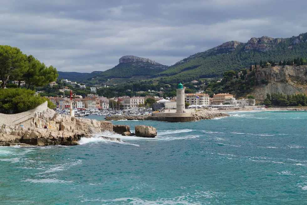 Landscape vie of the shoreline in Cassis, France