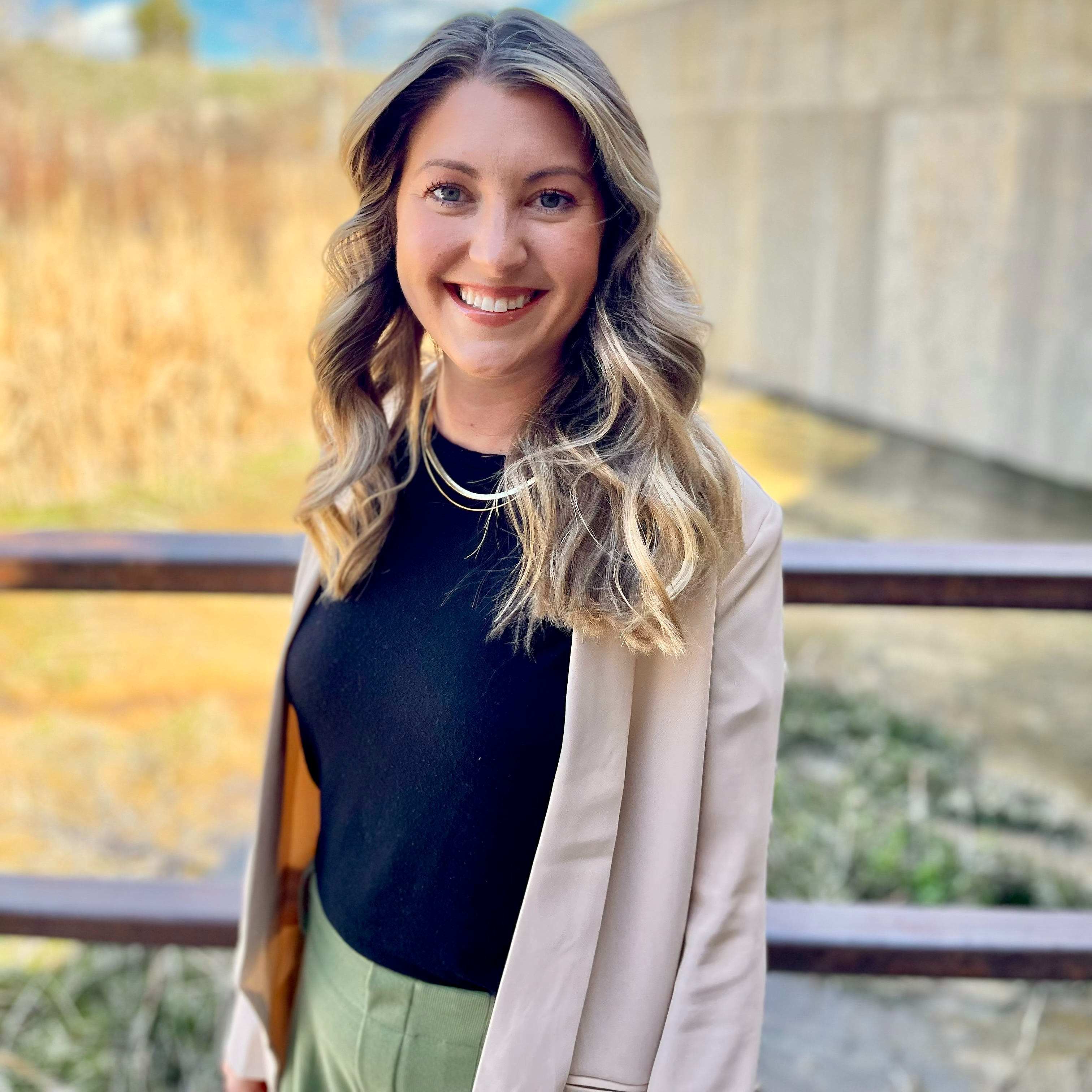 Allie Dunn'S Incredible Journey: From Rock Bottom To Success - gyz1e6x