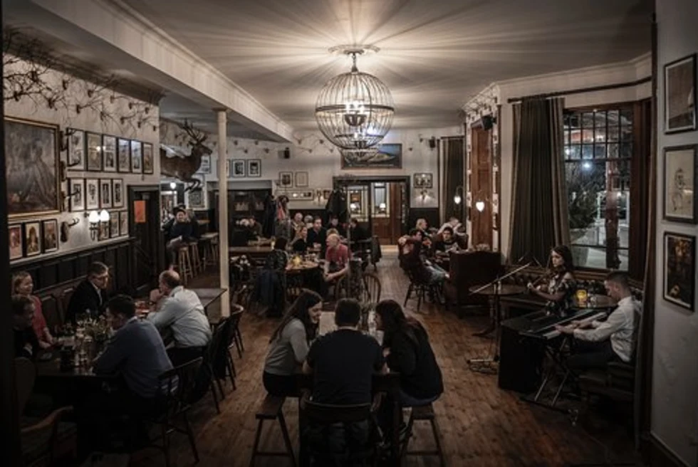 An inside view of a restaurant.