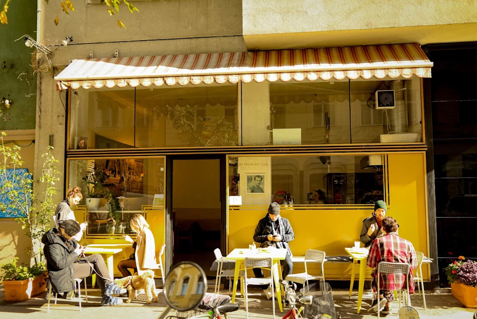 yellow cafe