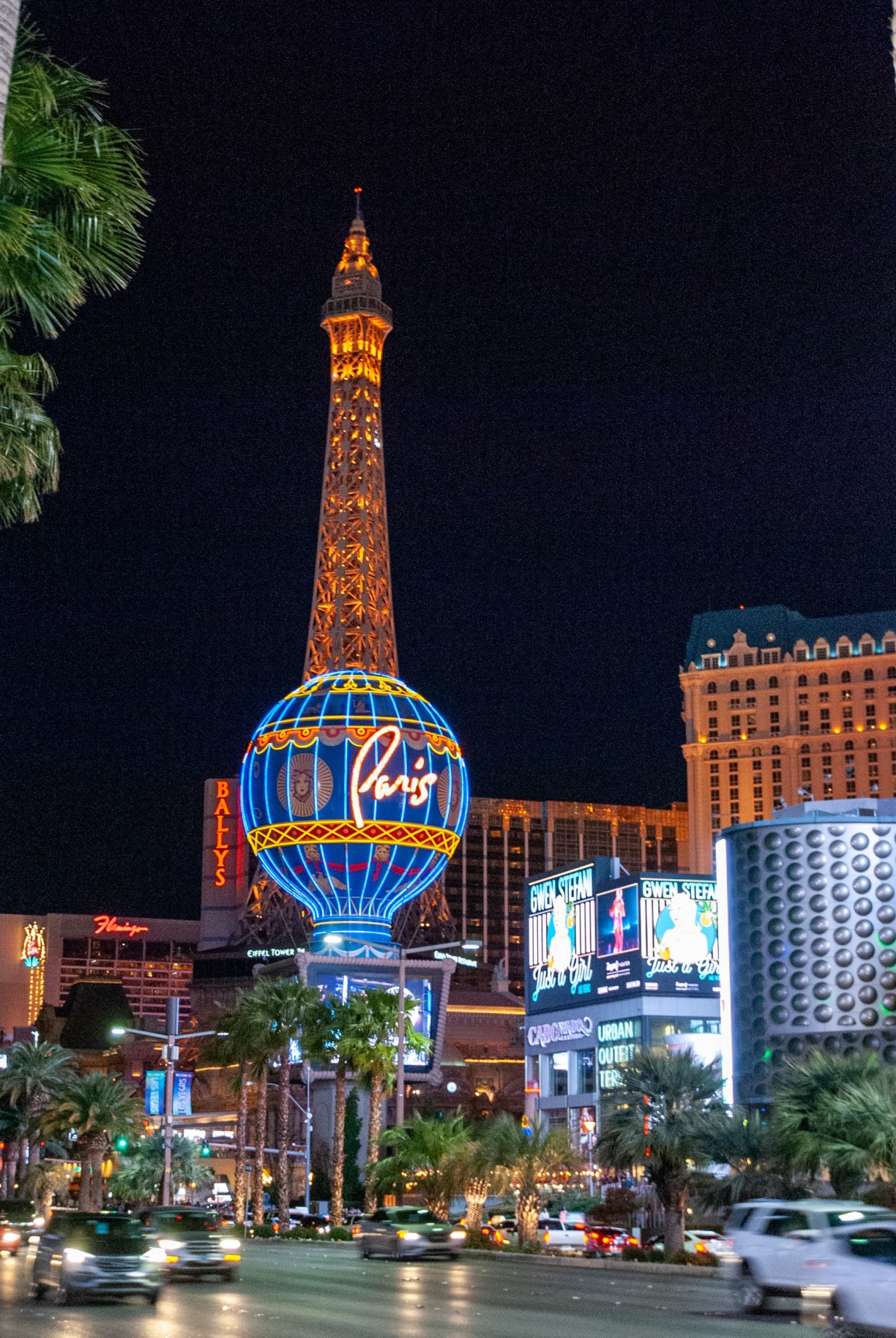 The Paris globe lit in shinning lights in Las Vegas. 
