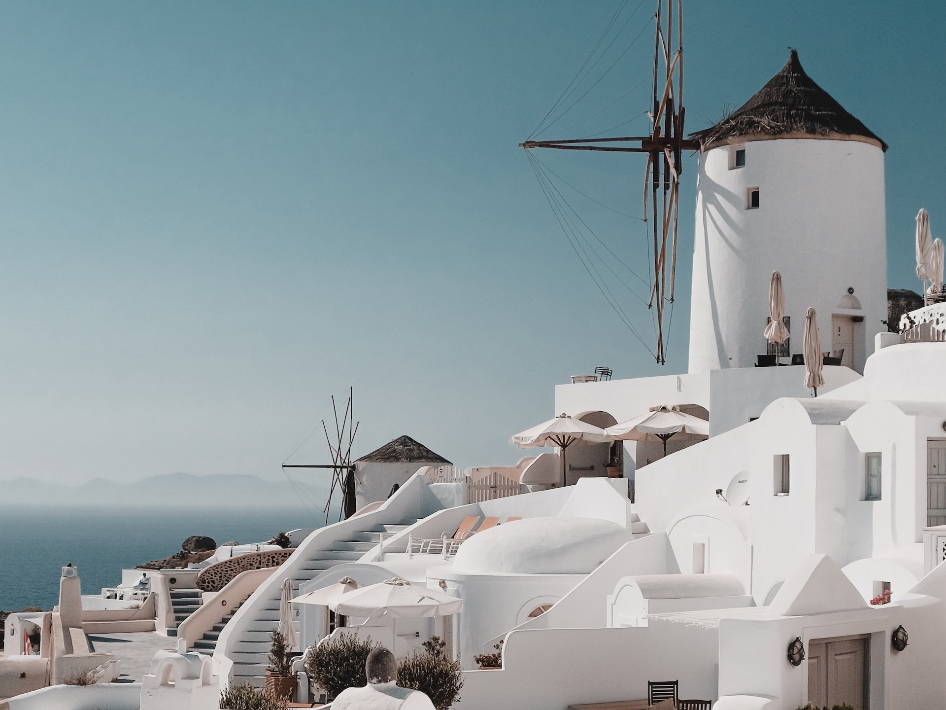 santorini white buildings on a sunny day