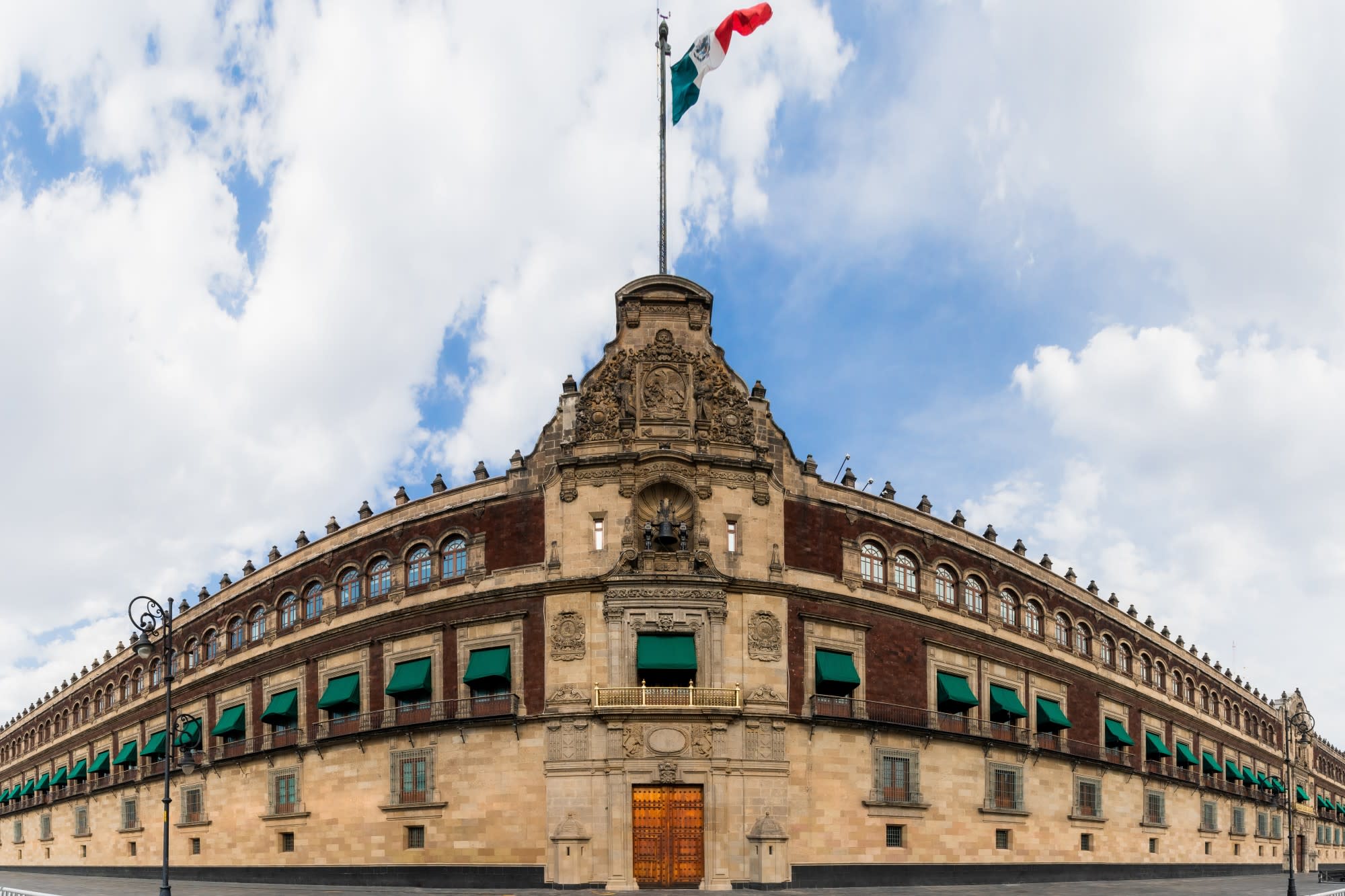 45-of-the-best-things-to-do-in-mexico-city-national-palace