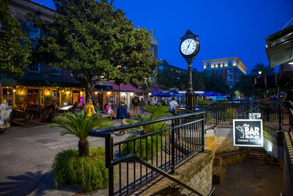 The city of Savannah at night.