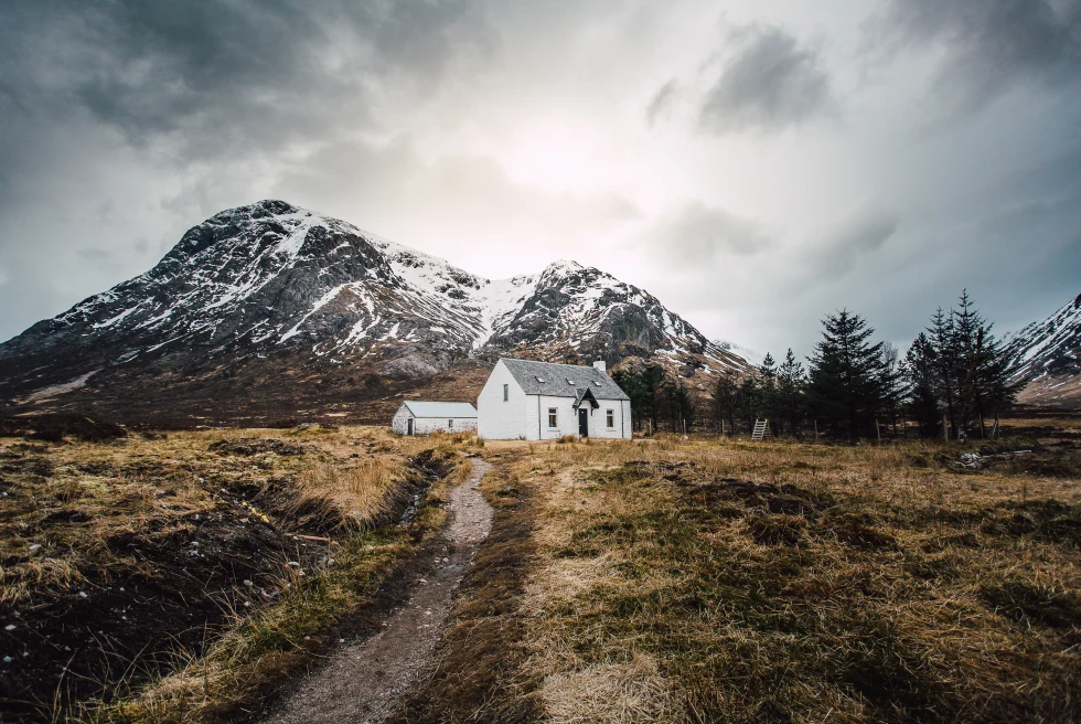 A little house in the plains in Glencoe.