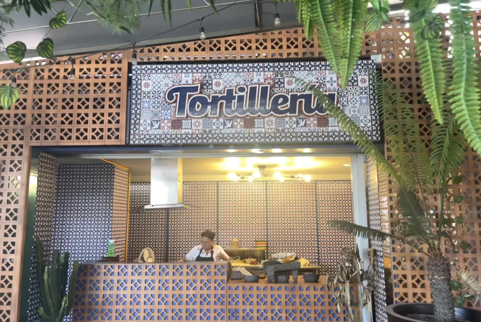tortillas restaurant