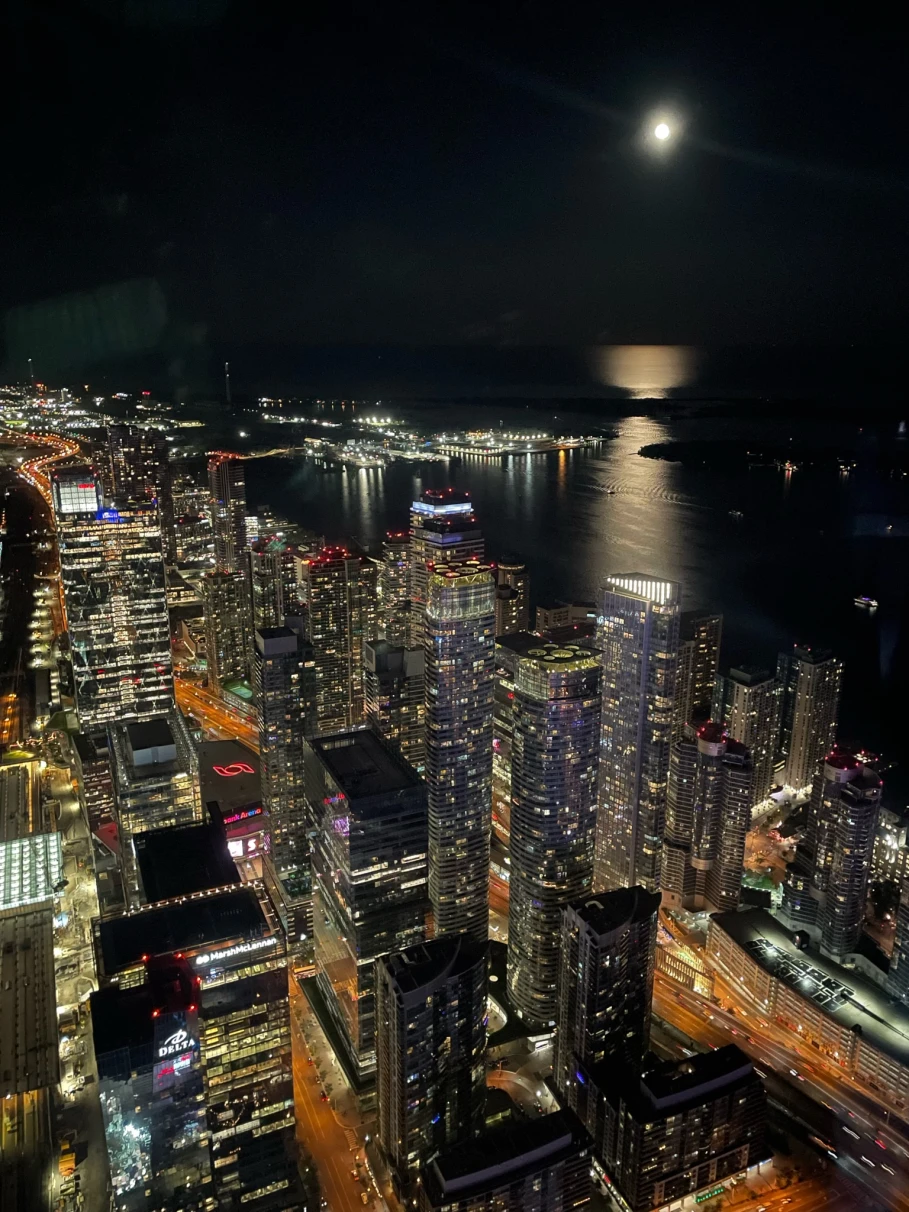 Toronto city skyline at night. 