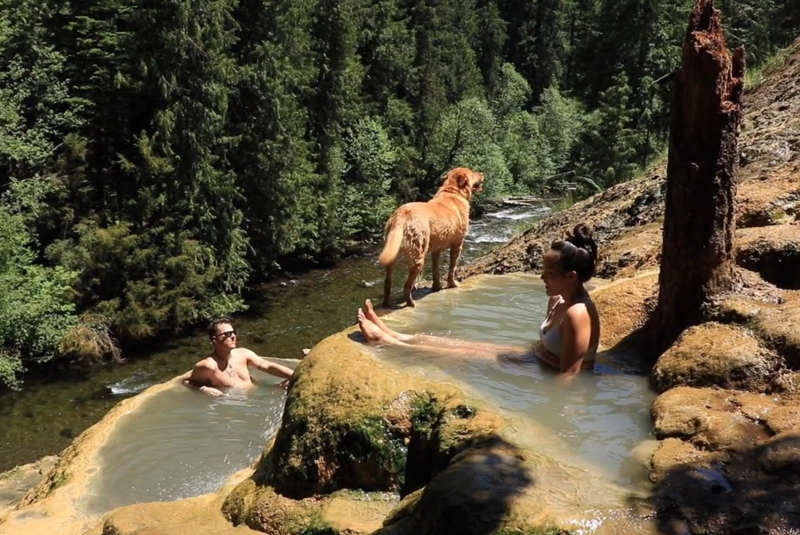 7-Day Road Trip of Oregon - Day 3: Umpqua Hot Springs