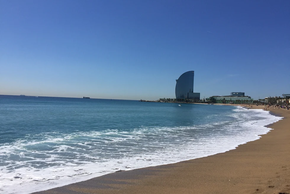 empty beach o