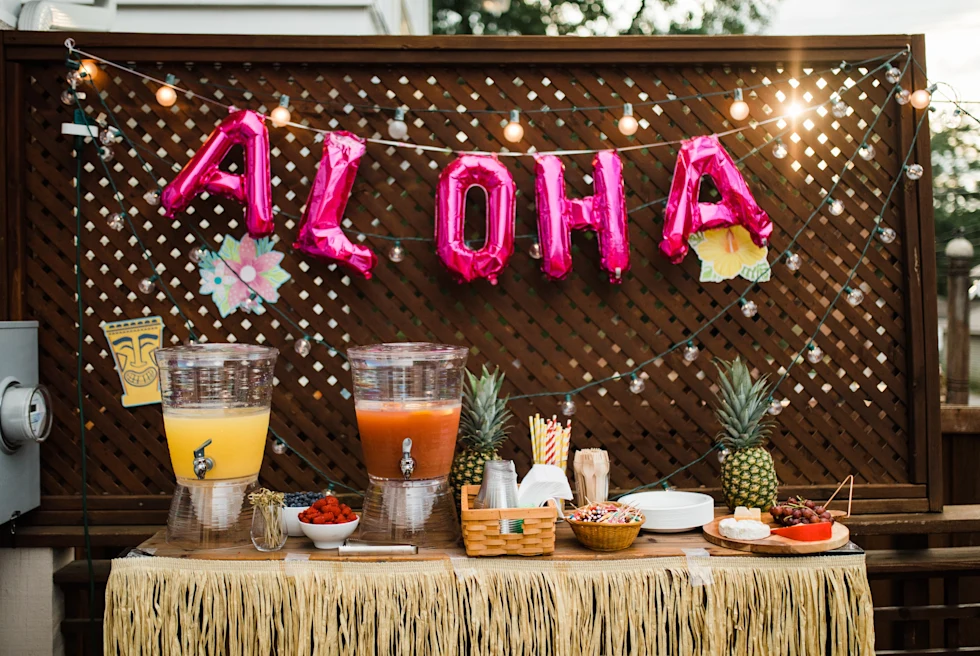 A traditional Hawaiian Luau table.