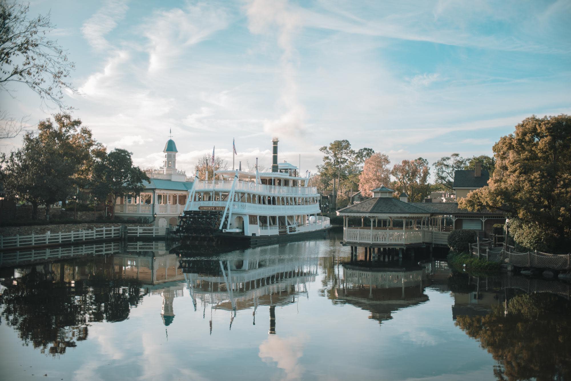 how-to-become-a-disney-travel-agent-boats-new-orleans-square
