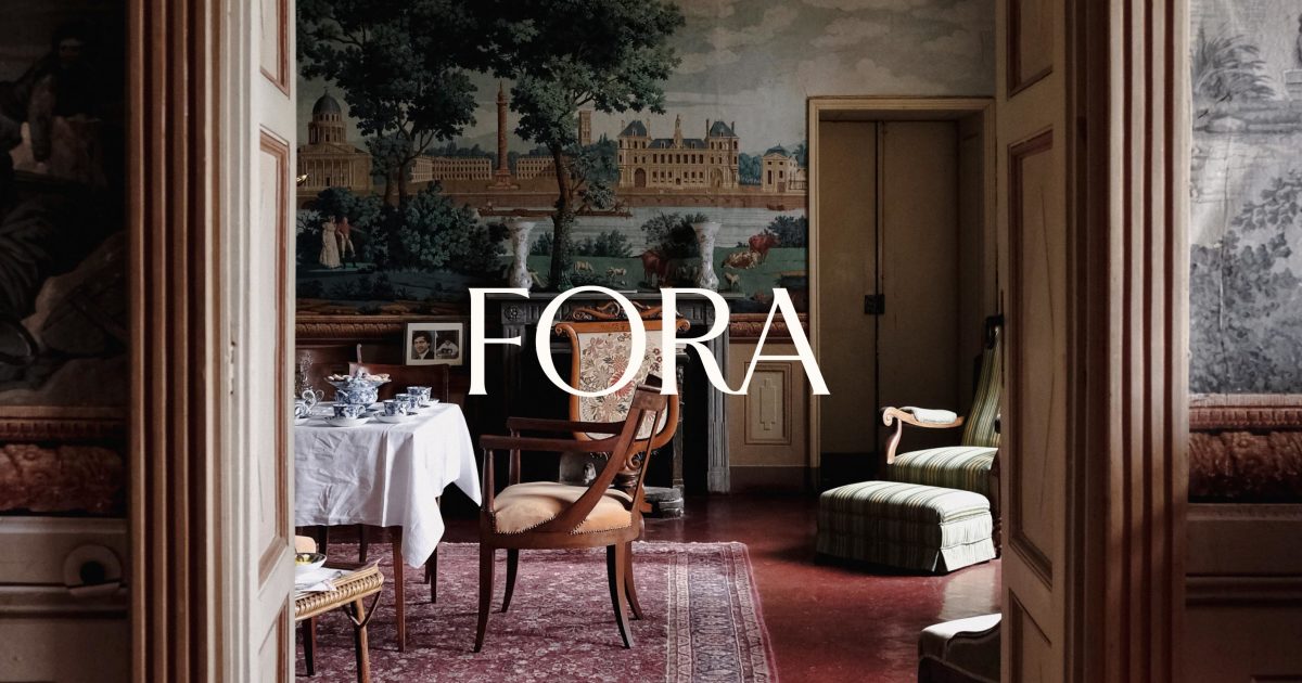 Fora: The Modern Travel Agency