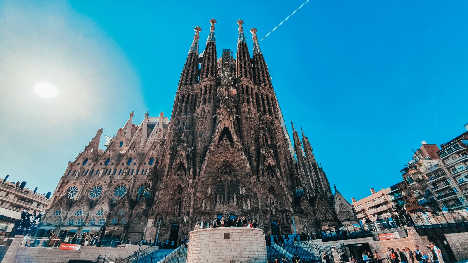 Barcelona travel guide. 