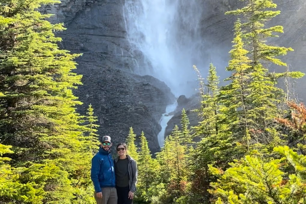Takakkaw Falls is a waterfall located in Yoho National Park.