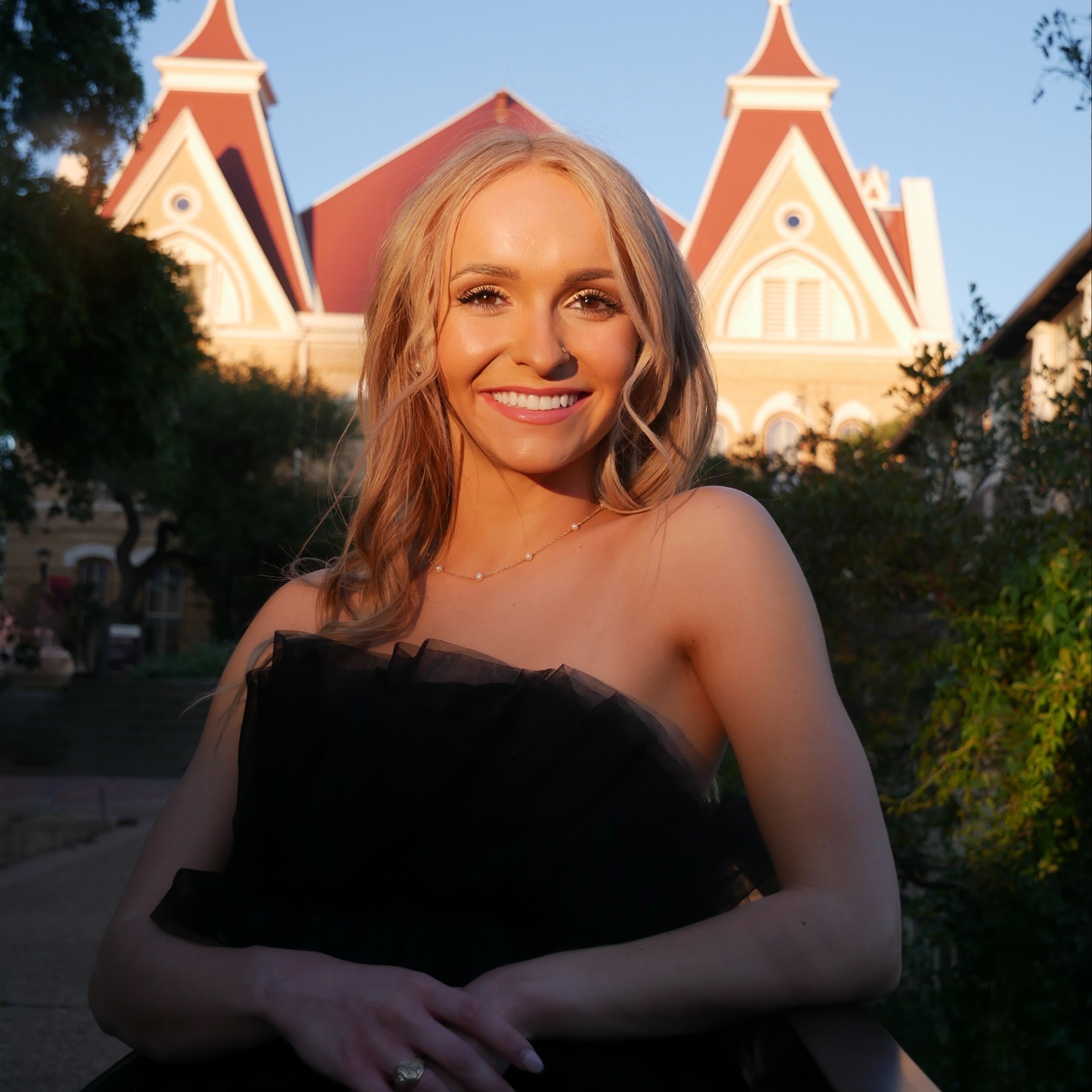 Ainsley Forbes | Fora Travel