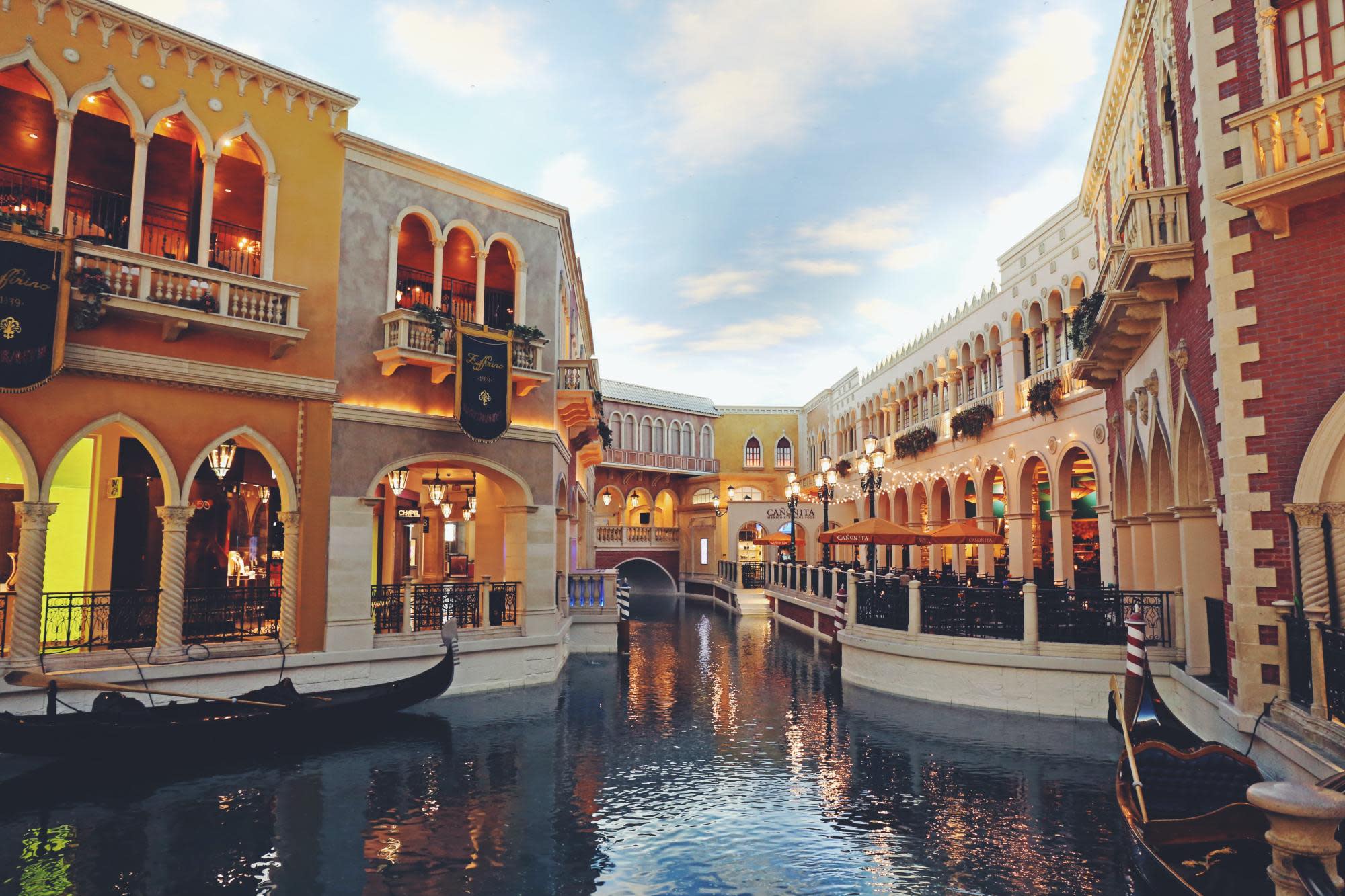 family-friendly-hotels-in-las-vegas-the-venetian