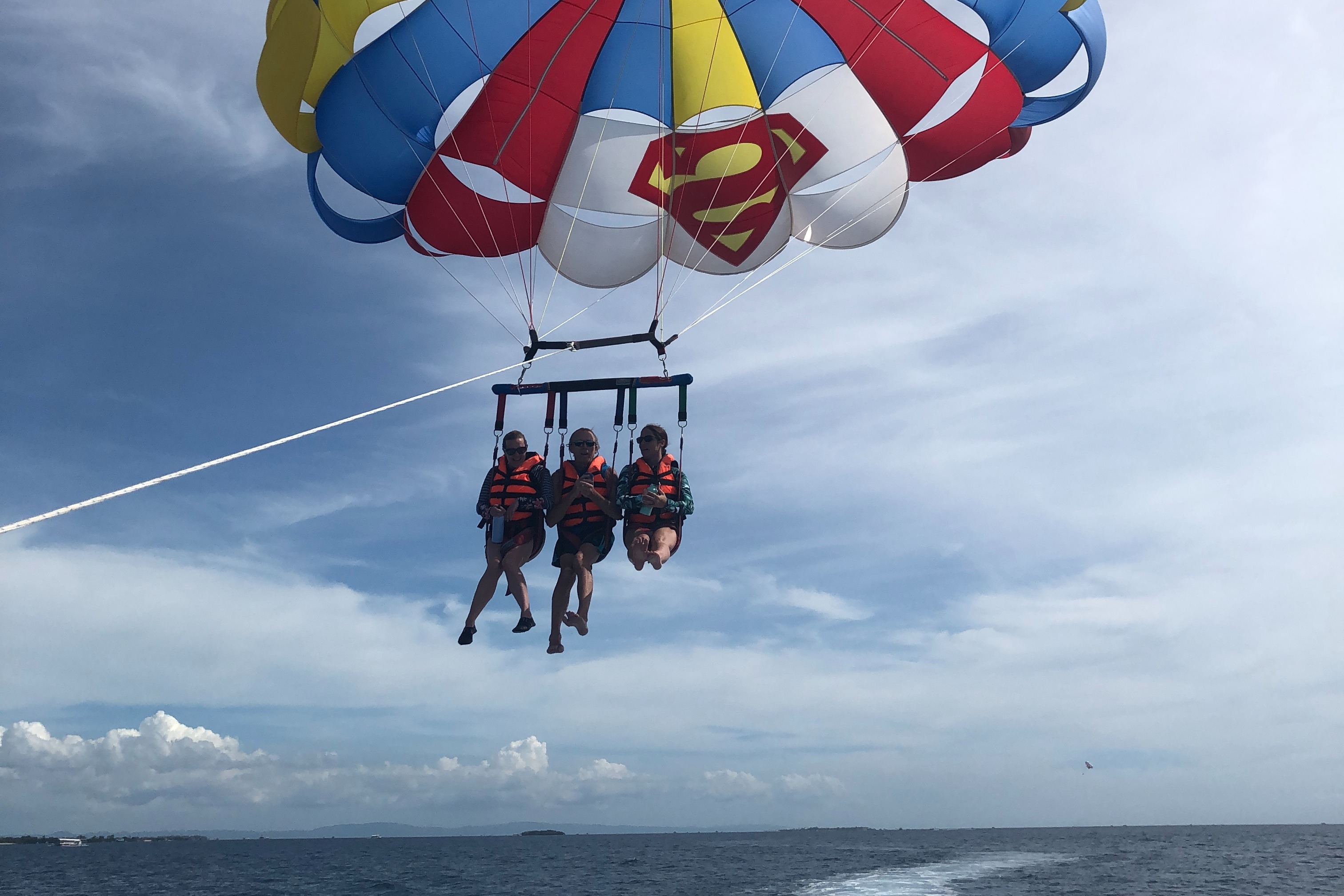 Parasailing is one of the activities you can enjoy in Cebu.