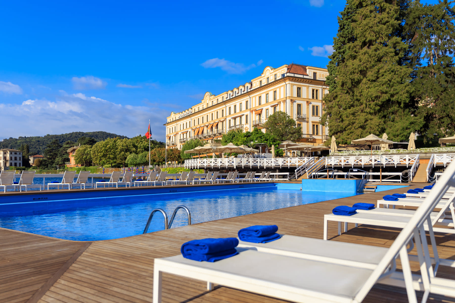 the-8-best-hotel-swimming-pools-villa-d'este-como