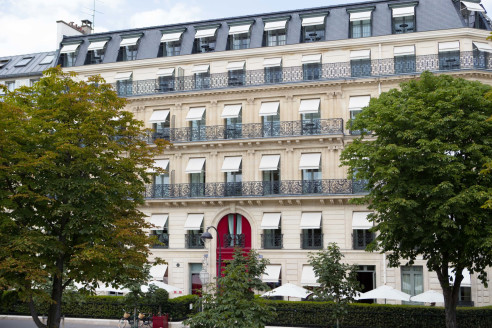 Parisian hotel with red door