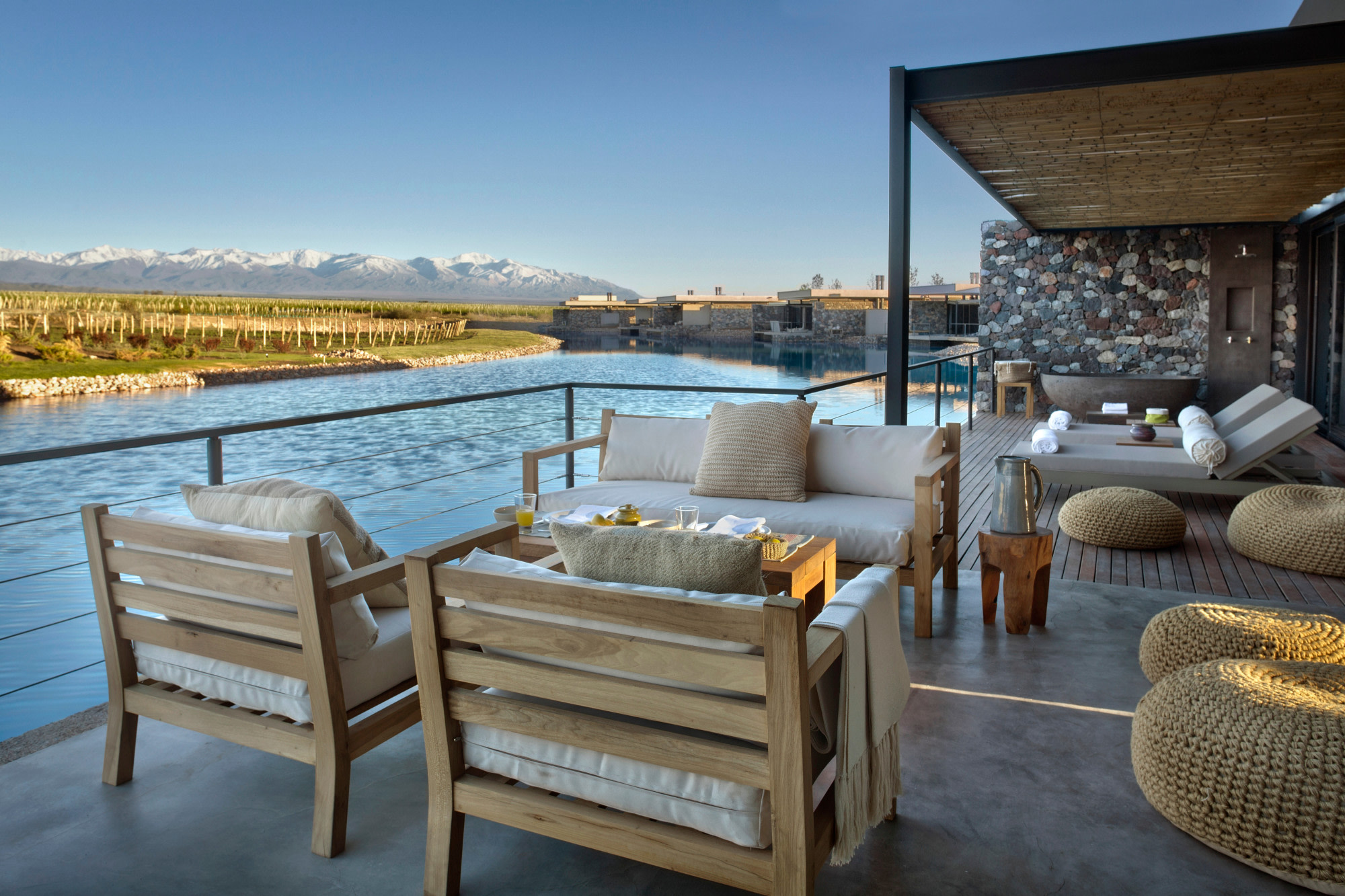 the-best-10-hotels-in-argentina-vines-of-mendoza