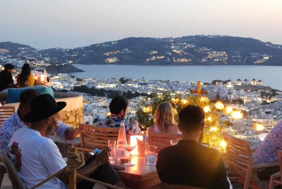 sunset drinks over ocea