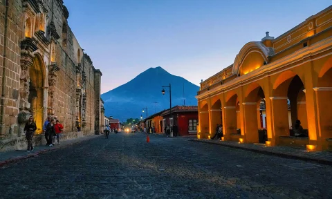 A Beginner’s Guide to Guatemala curated by Fora