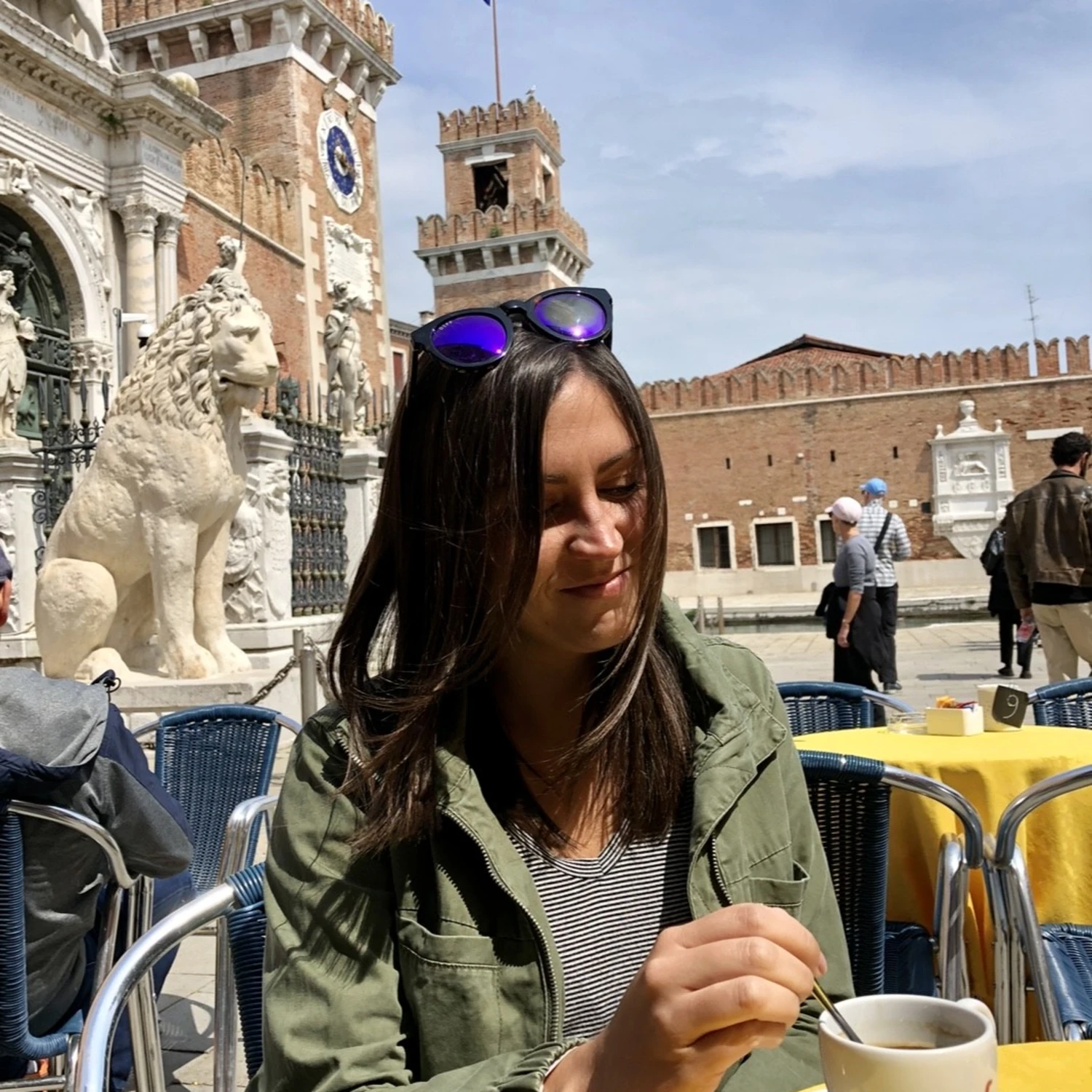 Travel advisor Kati Vervack having coffee