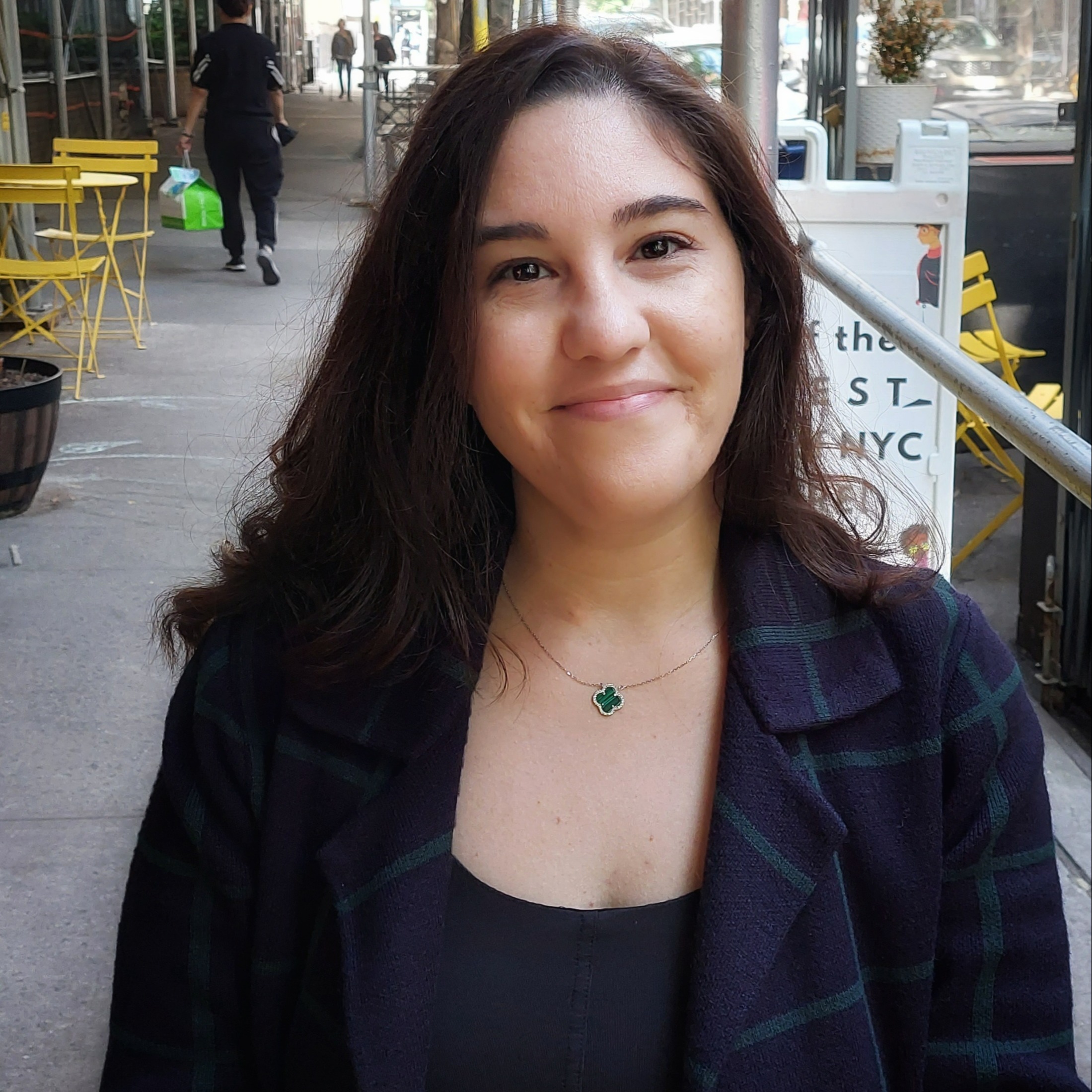 ashley-villa-fora-travel