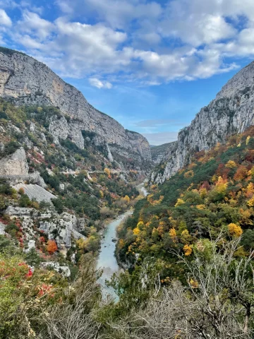 A picturesque view of Gorges du Verdon.