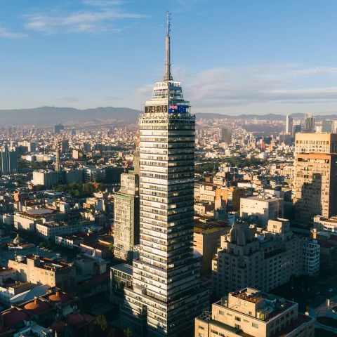 Mexico City travel guide. Palacio Bellas Artes. 